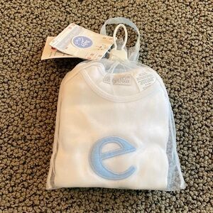 NWT Baby Gift w/ E Initial on Front Size 3-6 Months